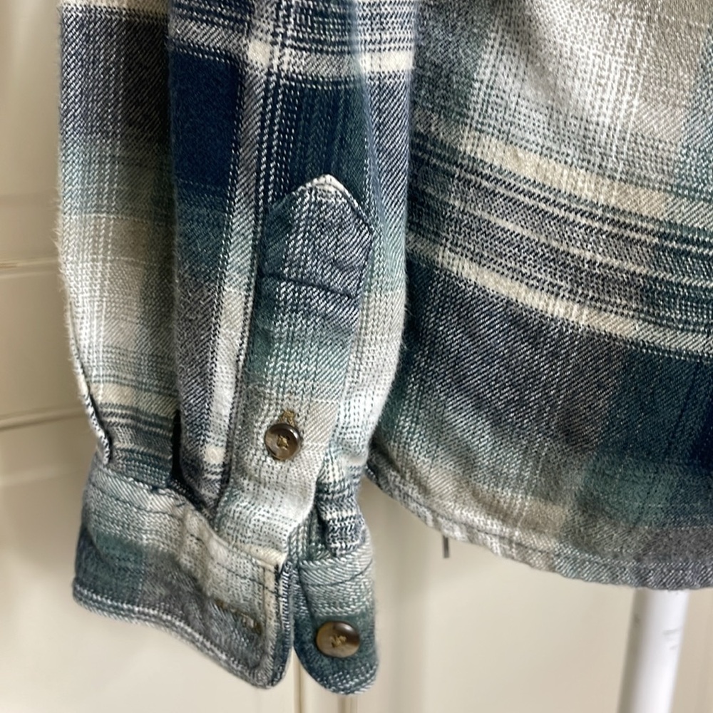 Carhartt Women’s Beartooth Hooded Flannel Button Down Shirt Navy Size XS - Picture 6 of 12